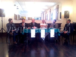 notte-greca-conferenza-stampa-maggio-2013-vivimedia