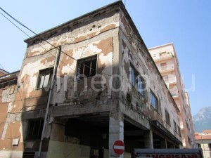 ex-cinema-capitol-fatiscente-cava-vivimedia