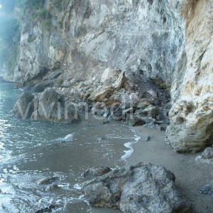 frana-acqua-del-fico-1-vietri-sul-mare-novembre-2014-vivimedia
