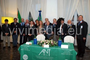 gruppo-AAANT-comune-cava-con-la-presidente-nazionale-eleonora-novelli-gazzotti-vivimedia