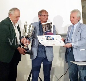 toto-anche-dio-lavora-armenante-cava-de-tirreni-maggio-2017-vivimedia